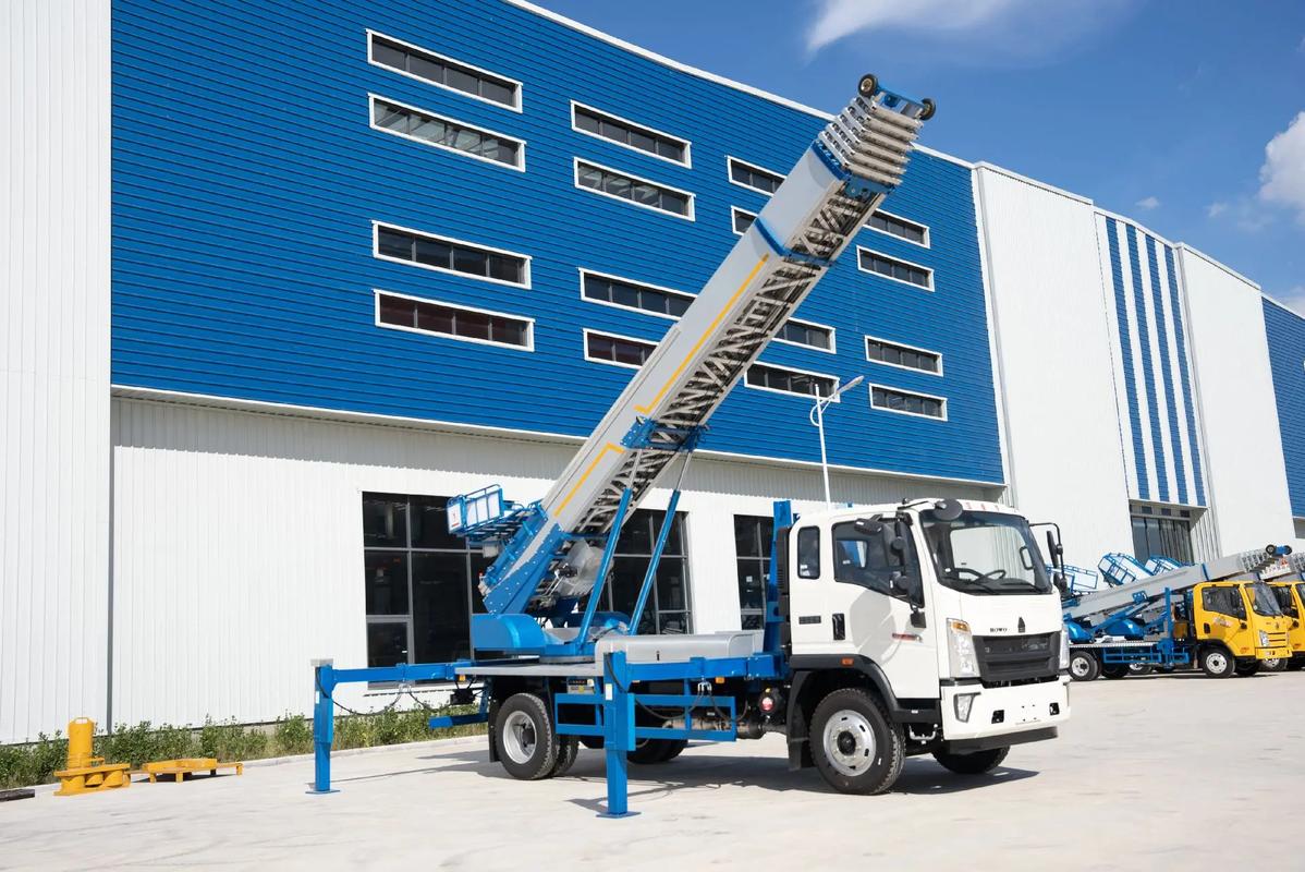 岳西县小型云梯车上料车租赁多少钱