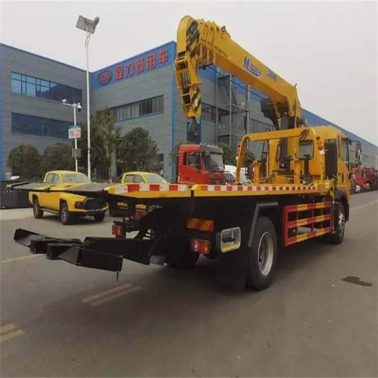 岳西县附近小随车吊出租电话，轻松解决搬运烦恼