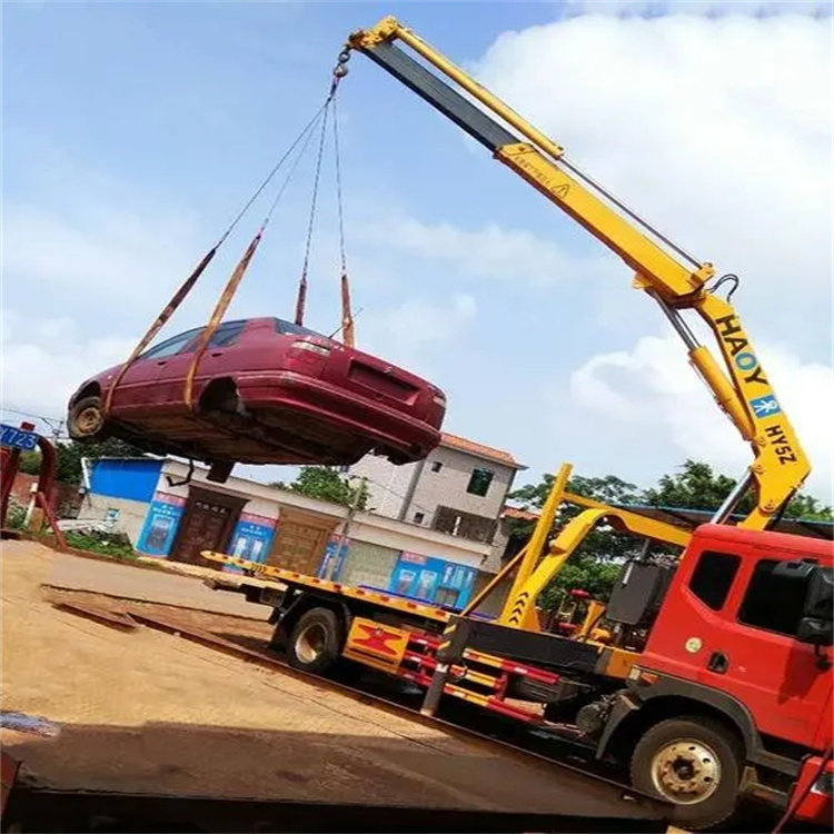 岳西县吊车吊汽车的正确方法